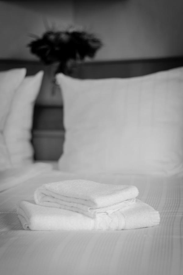 Hotel Bremerhof Καϊζερσλάουτερν Δωμάτιο φωτογραφία