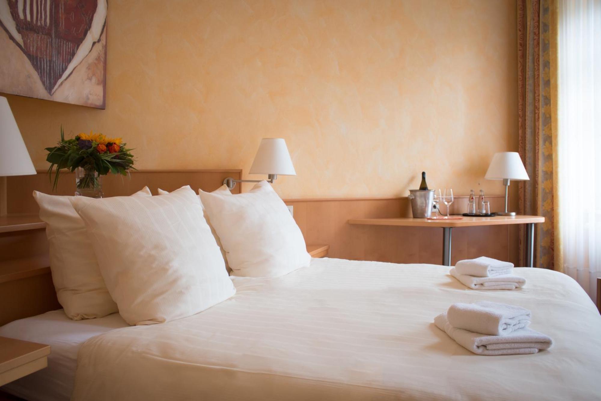 Hotel Bremerhof Καϊζερσλάουτερν Δωμάτιο φωτογραφία
