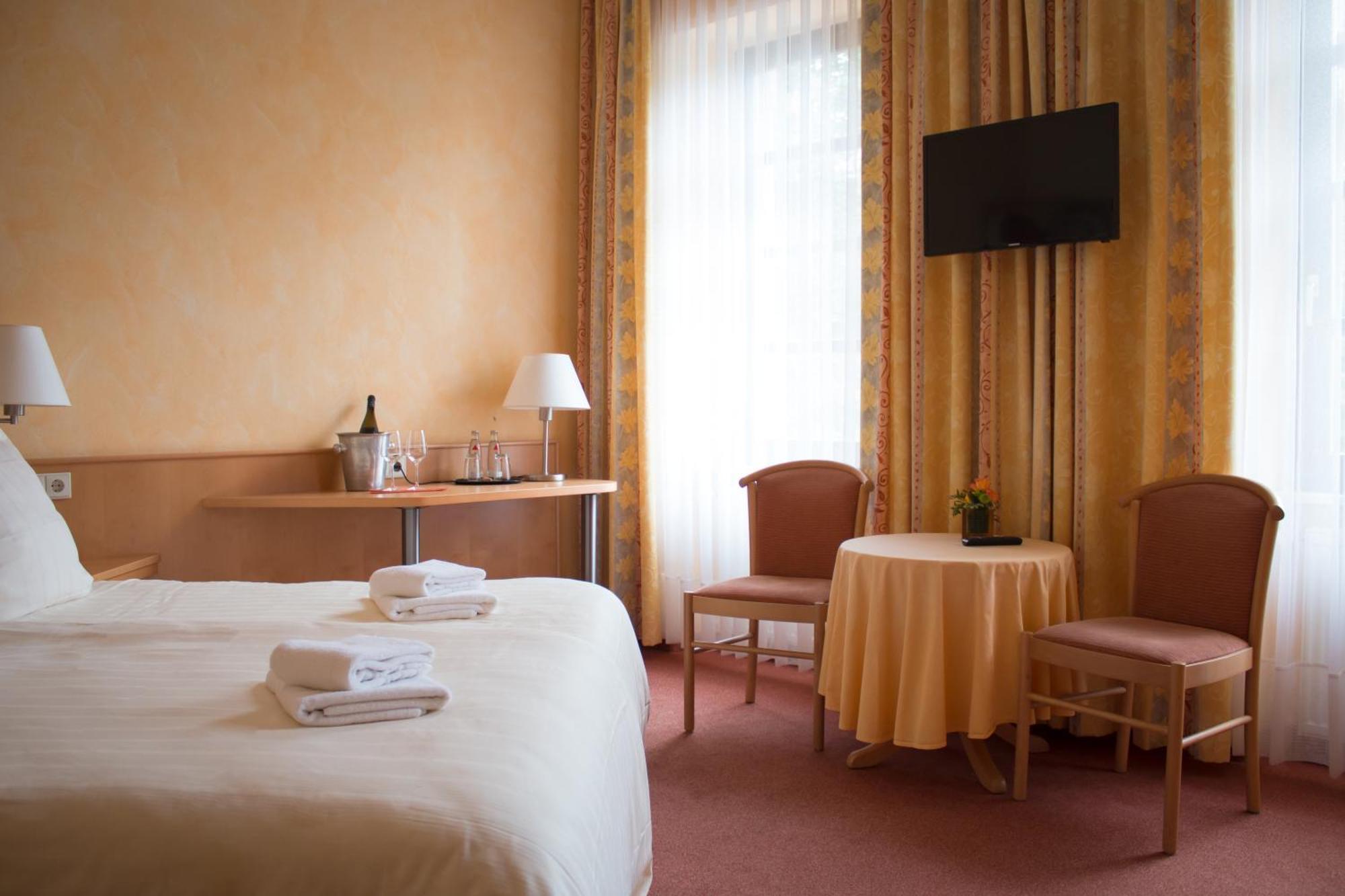 Hotel Bremerhof Καϊζερσλάουτερν Δωμάτιο φωτογραφία